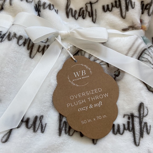 🆕 Bicycle print oversized plush throw. 50” x 70” - Picture 2 of 5